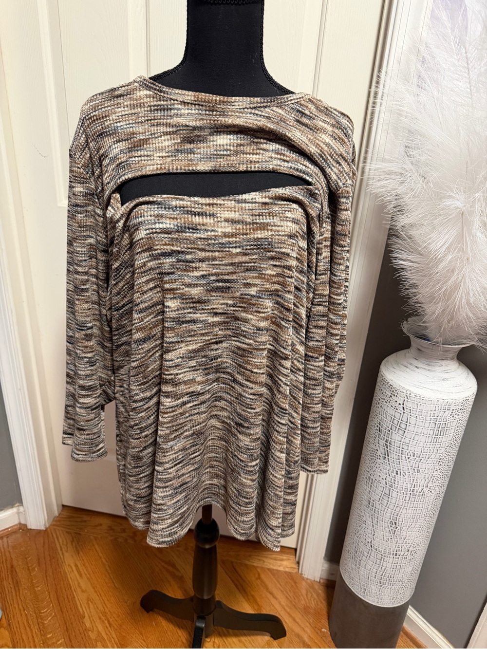 Lane Bryant NWOT Brindle Space Dye Cutout Tunic Top 30/32